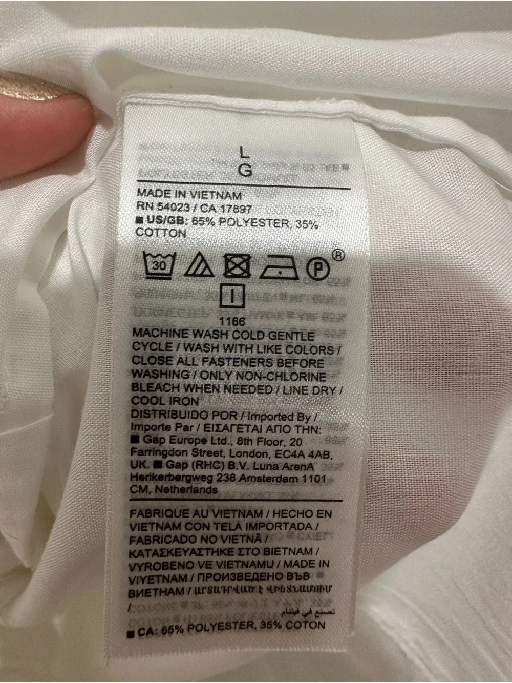 Banana Republic White Button-Up Shirt